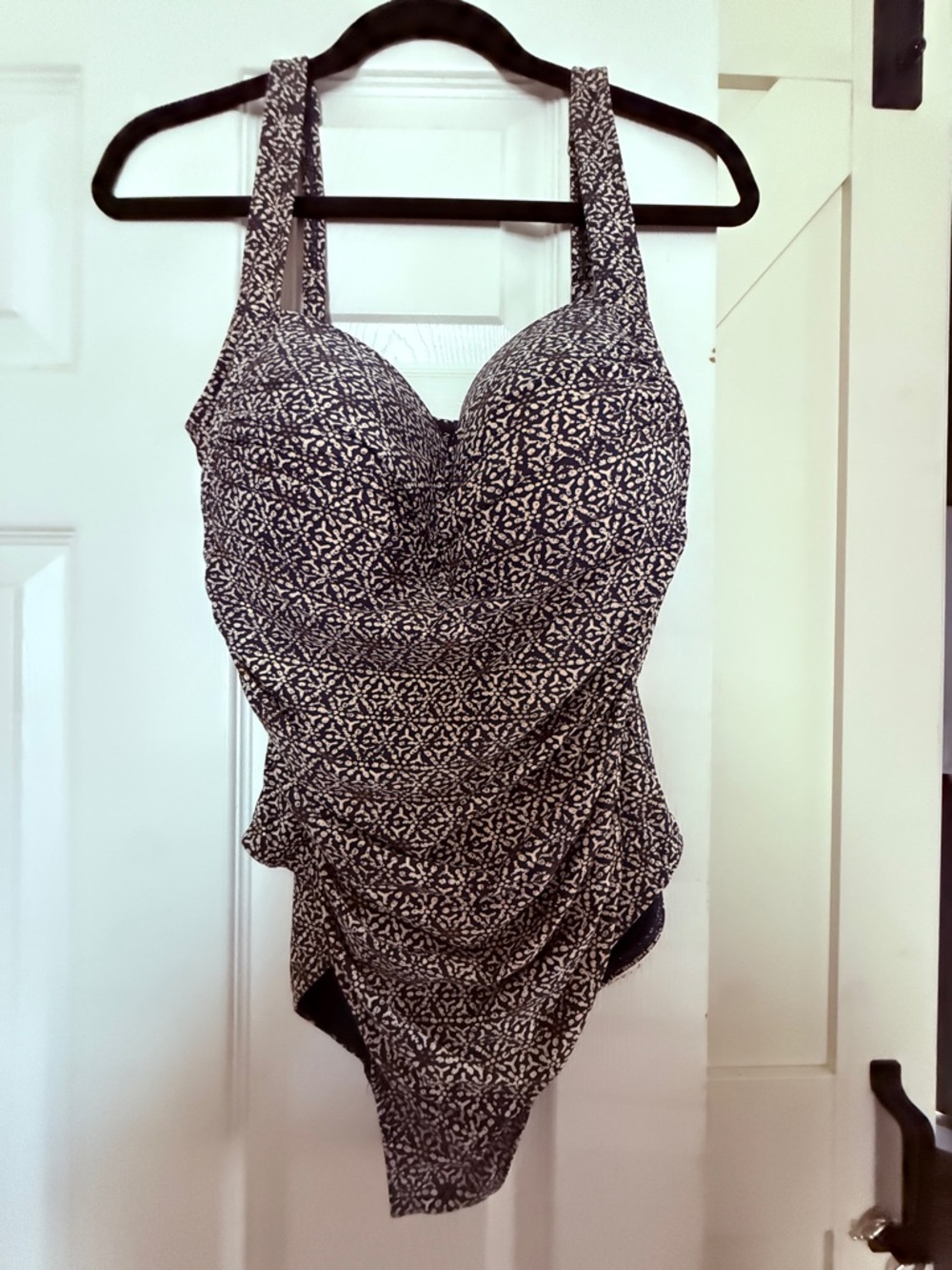 Black and White Patterned One-Piece Swimsuit - Supportive Ruched Fit